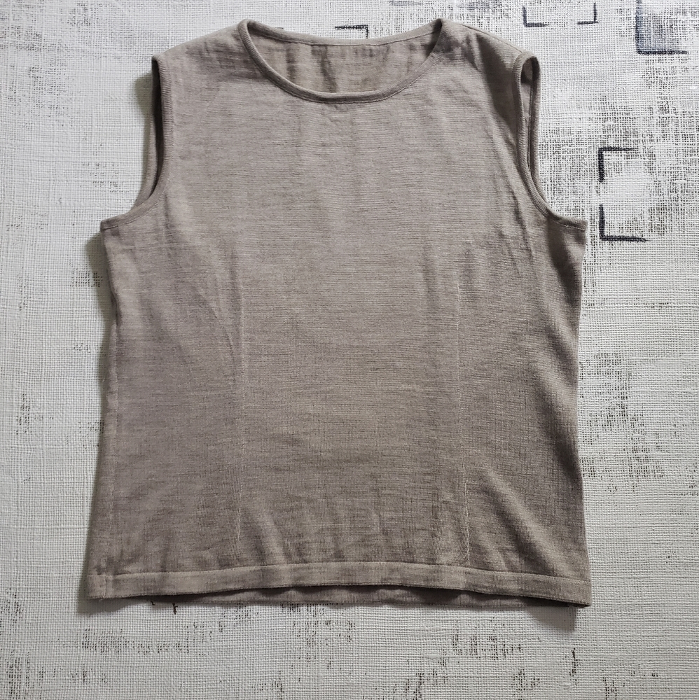 Simple beige knit vest